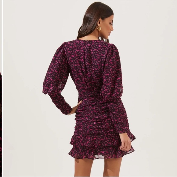 New! ASTR the label Claremore Ditsy Floral Long Sleeve Mini Dress Size XL - Picture 4 of 16